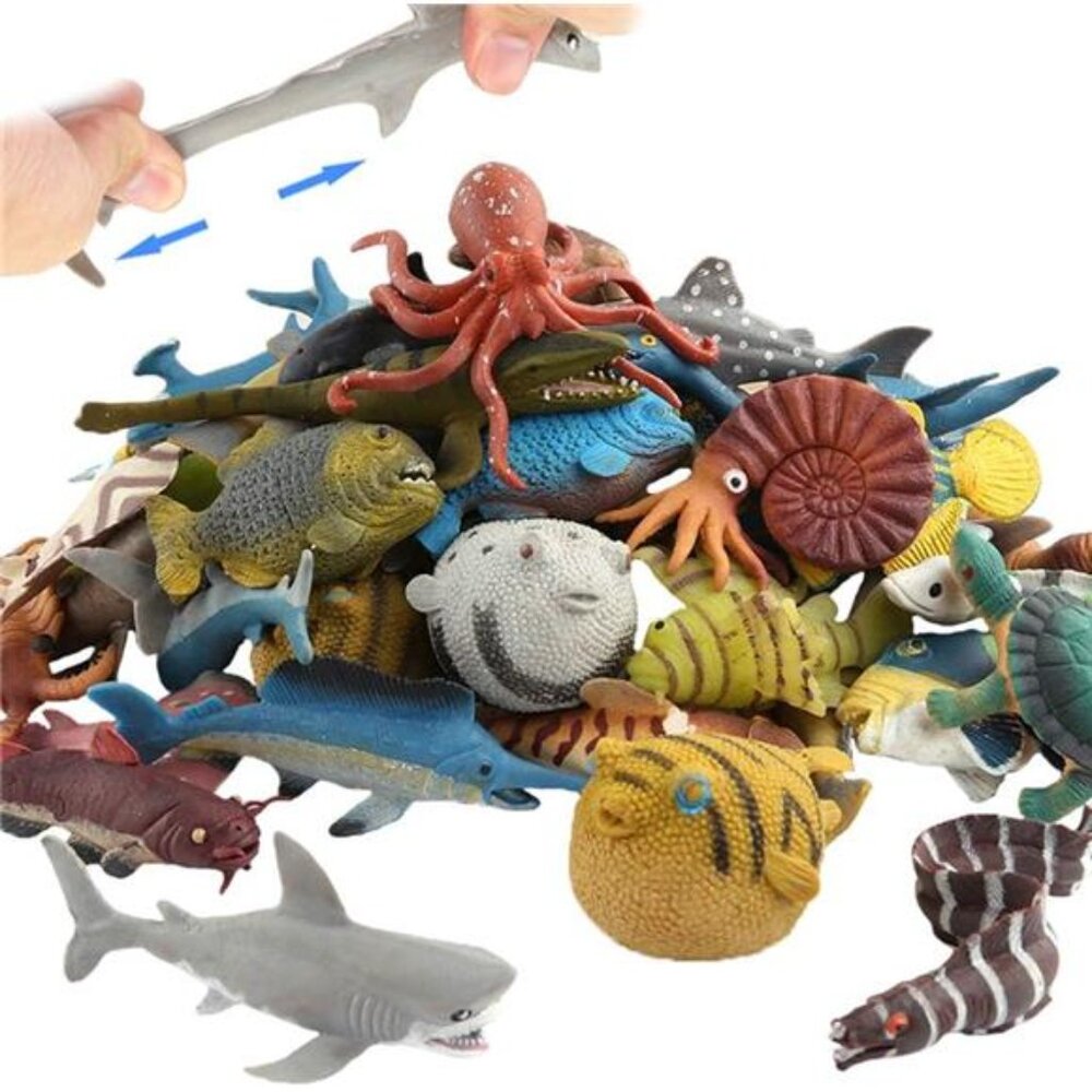 18 Pack Assorted Ocean Animal, Stretchy and Floating Rubber sea Animals Toy